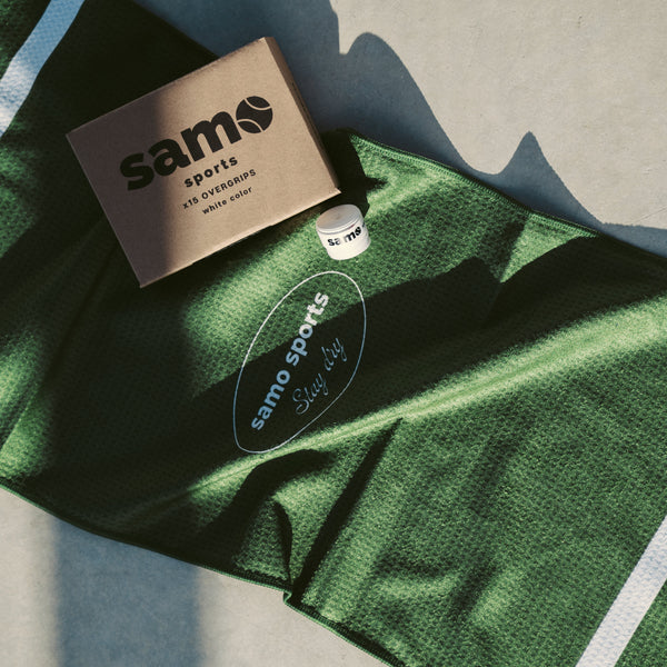 Magnetic Towel + 15 Overgrips Pack